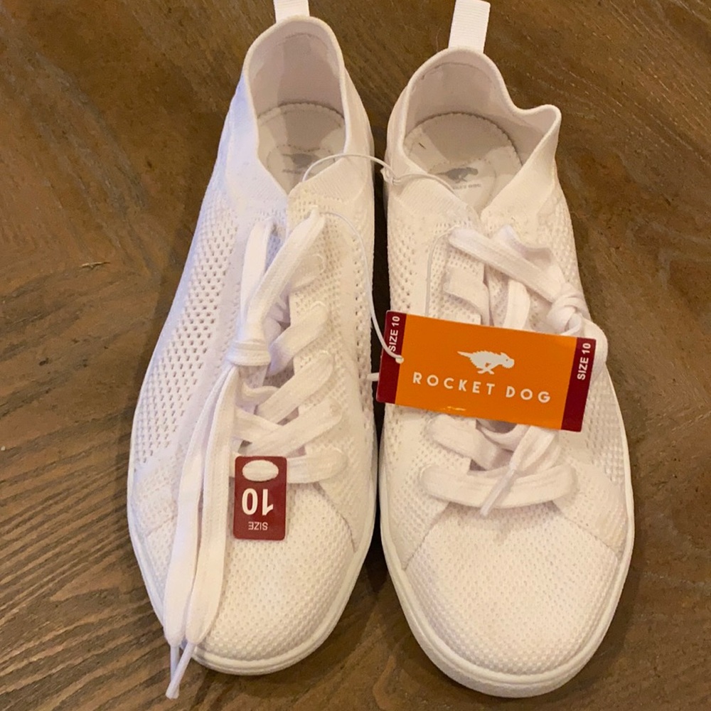 New With Tags! Rocket Dog Tellyer Cable Knit Illusion Sneaker